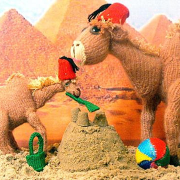 CARMELLA  AND CALLUM  CAMELS TOY KNITTING PATTERN