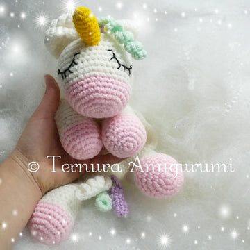 CUDDLY UNICORN crochet pattern