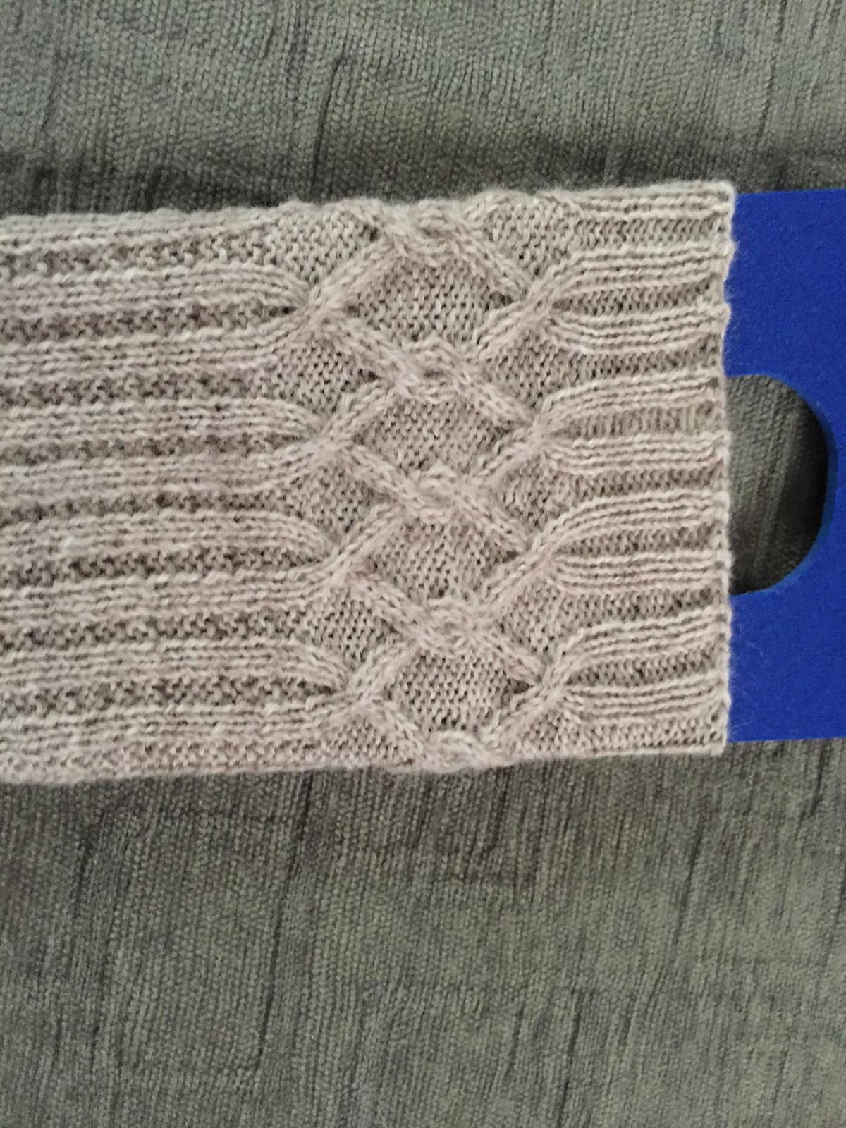 Suas Síos Socks