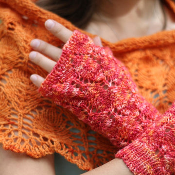 Fall in Love Mittens