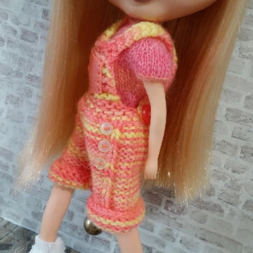 Summer Days hot pants and t shirt for 12" Blythe