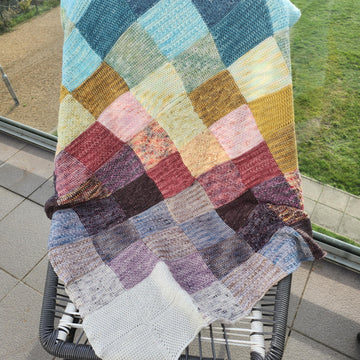 Rew Ha Tan Blanket