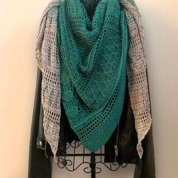 Triangular Scarf "Melia"