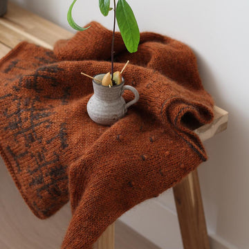 Rain Calling Pullover