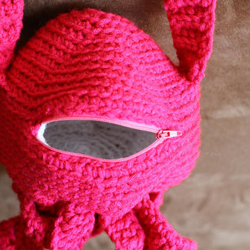 Squid Amigurumi Bag