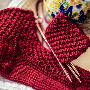 Red Moss Socks