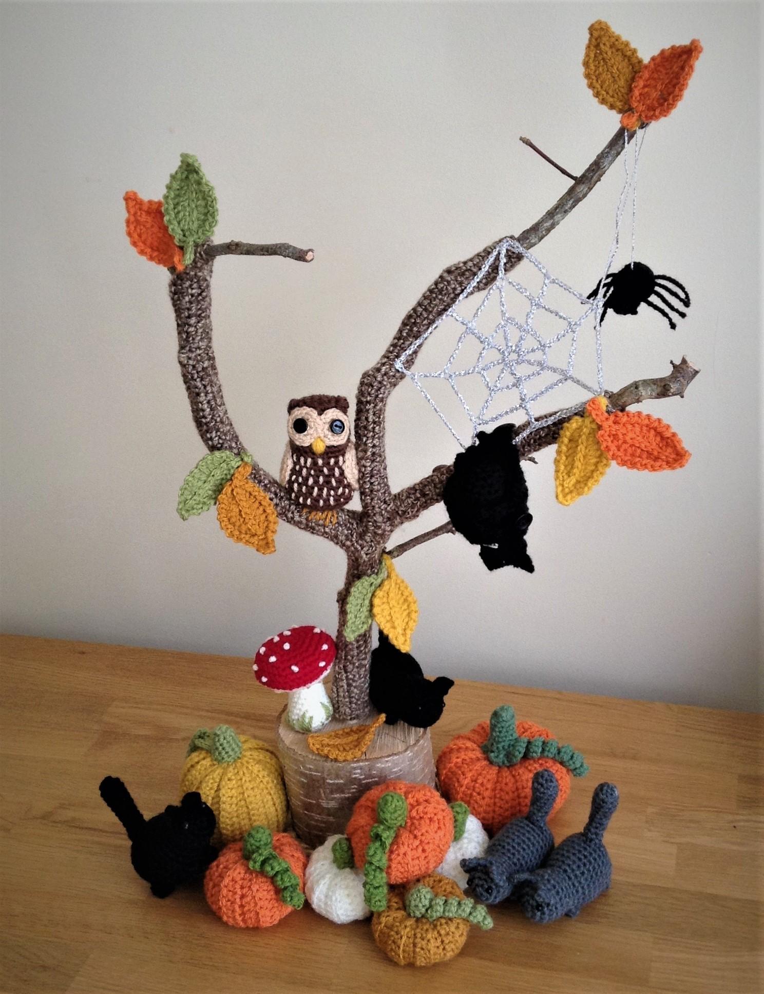Halloween Spooky Tree