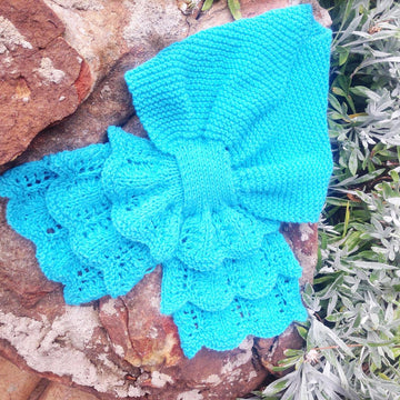 Flouncy Keyhole Scarf