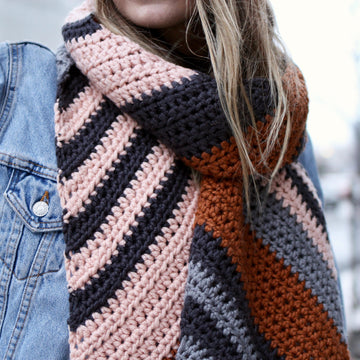 Skyline Bias Scarf
