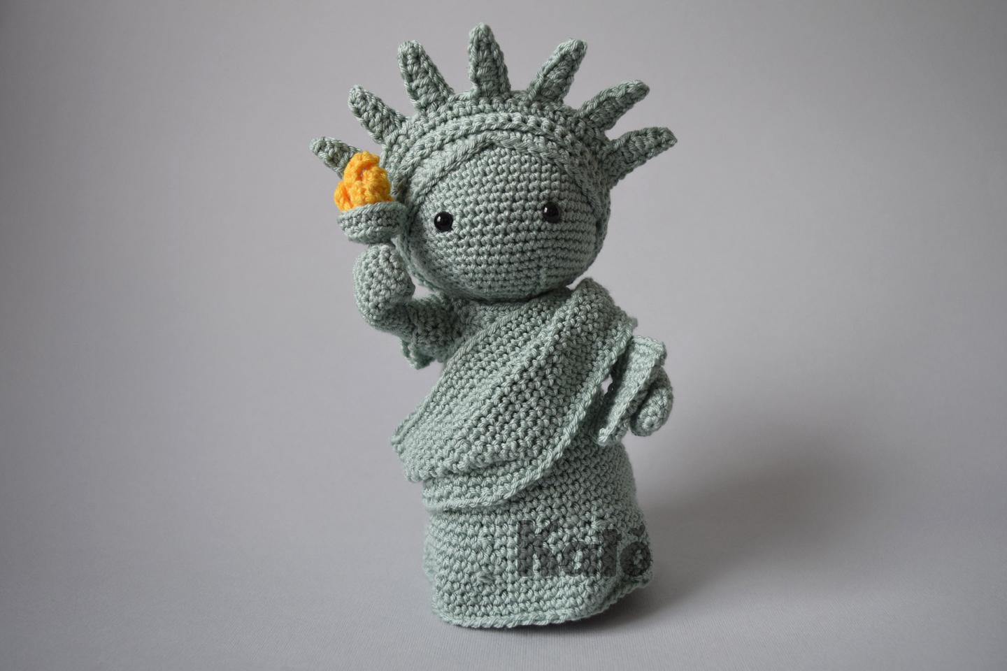 Crochet amigurumi pattern Lady Liberty