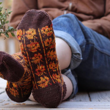 Mabon Leaves Socks