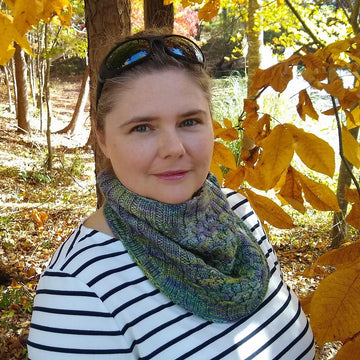 Smocking bandana cowl