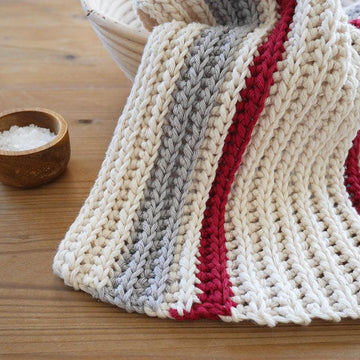 Freya towel