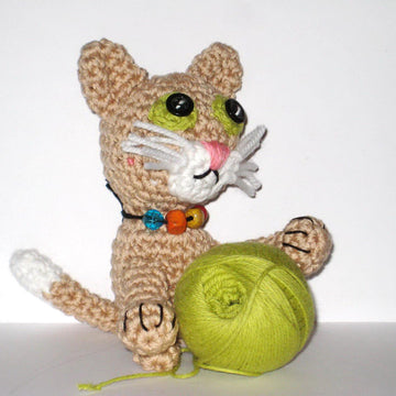 Cat with necklace