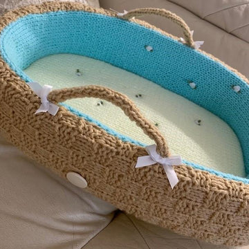 DOLL'S MOSES BASKET VERSION 2