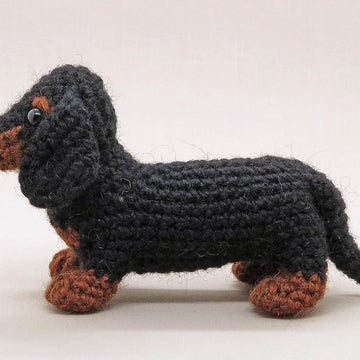 Toki the realistic Dachshund