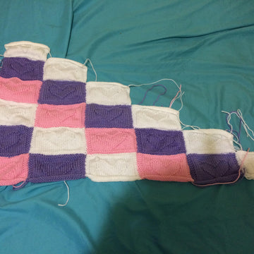 Cute Heart Engraved Patch Baby Blanket Pattern
