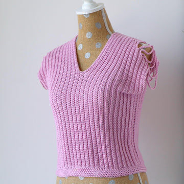 The Shoulder to Shoulder Top