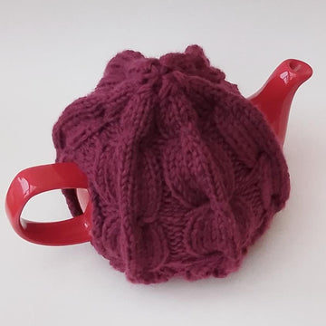 Cosy in Cables Tea Cosy