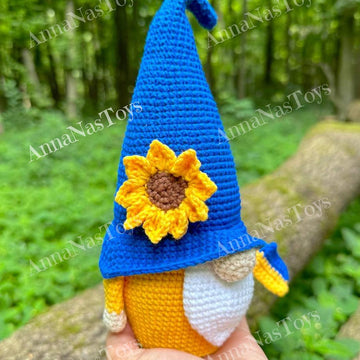 Patriotic gnome of Ukraine