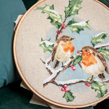Vervaco Winter Robins Cross Stitch Kit - 25cm x 32cm