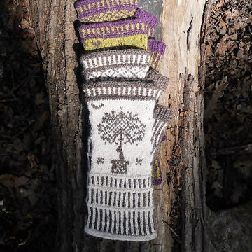Topiary Fingerless Mitts