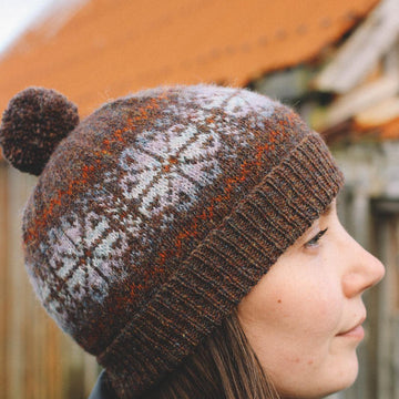 Troni Hat
