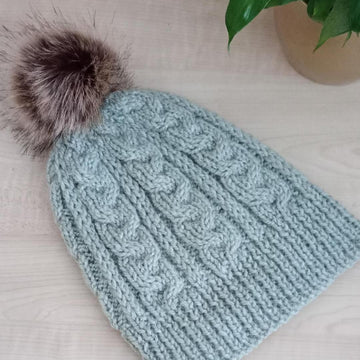 Easy Cable Brimmed Beanie Hat Womens Mens Chunky Yarn