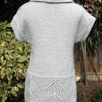 Split-Hem Tunic with Optional Collar