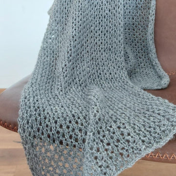 Aura shawl