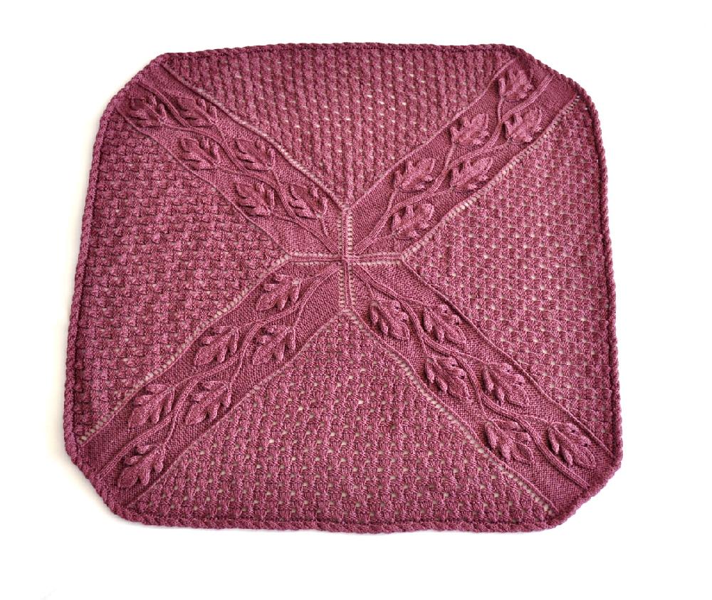 Squirrels Paradise Blanket