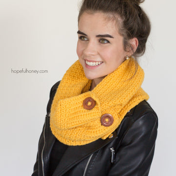 Honeycomb Button Scarf