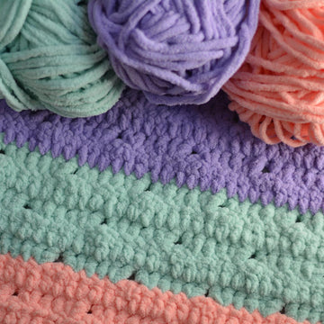 Tiny Triangles Blanket
