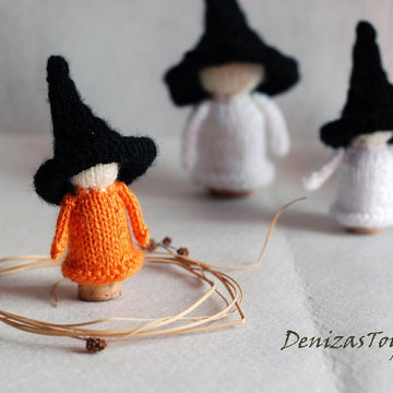Waldorf Halloween Witches Babies from corks