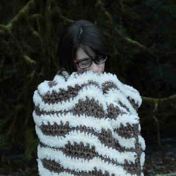 Tranquil Waves Blanket