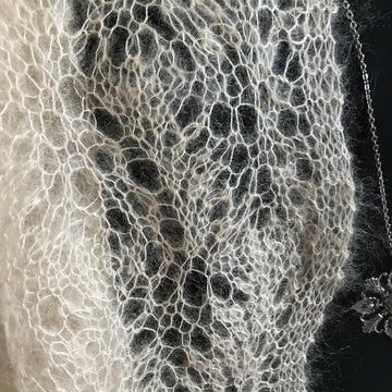 ANGEL Lace Stole XXL
