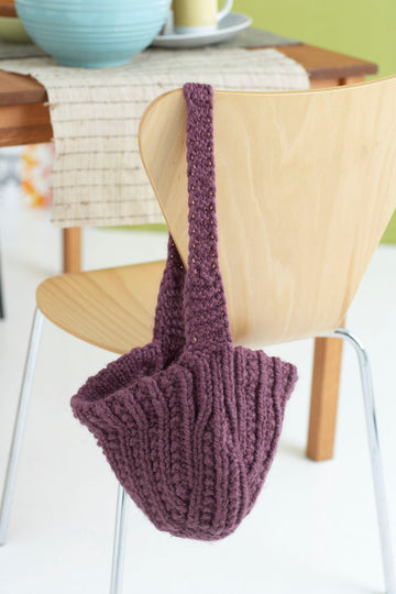 Bucket Shoulder Bag in Lion Brand Wool-Ease Thick & Quick - 70510AD