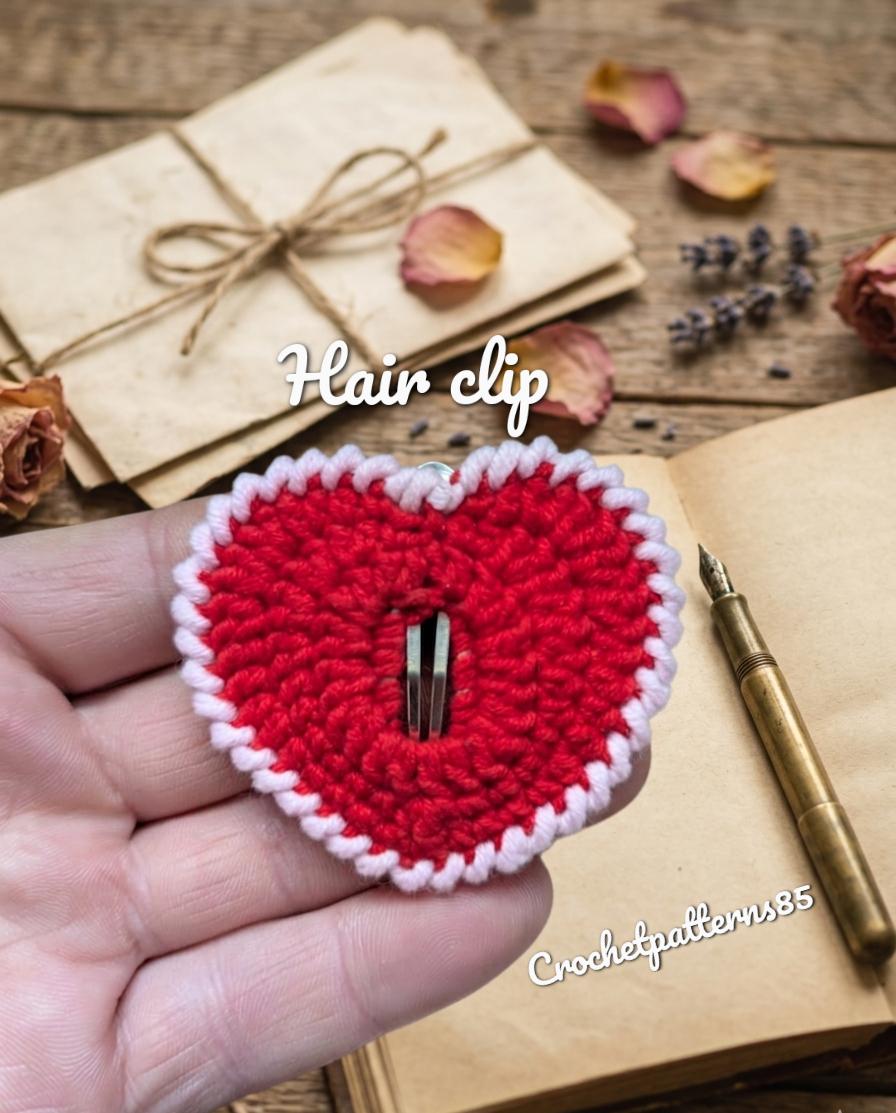 Heart Hair Clip English-US