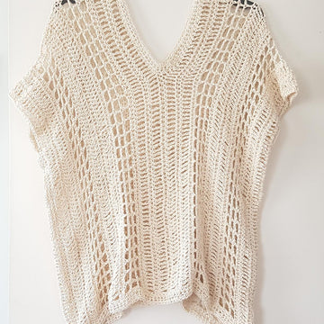 Summer Breeze Eyelet Top