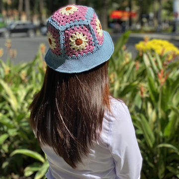 Gerbera bucket hat