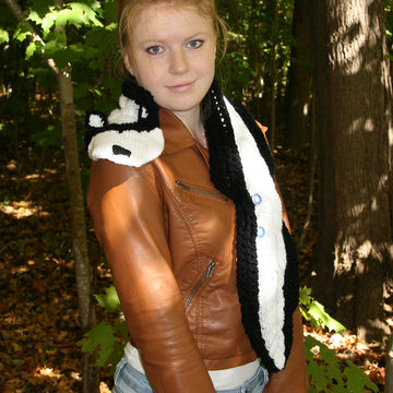 Skunk Scarf, Wrap around the Neck
