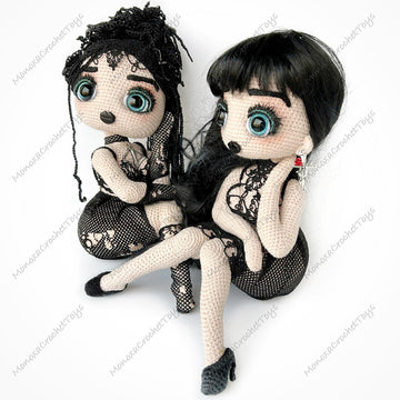 Gothic Pinup doll + Videos