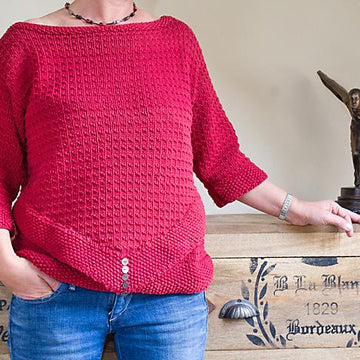 Triangle shaped sweater "Janice"
