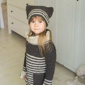 Tigger Cat Sweater and Hat Set
