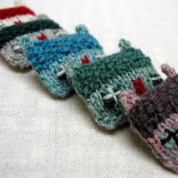 Home Sweet Home Wee House Brooch and Key Ring