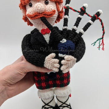 Bruce the bagpipe player