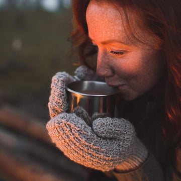 Woodstack Mittens