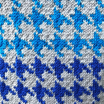 Riva - Houndstooth Top