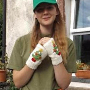 Christmas tree hand warmer
