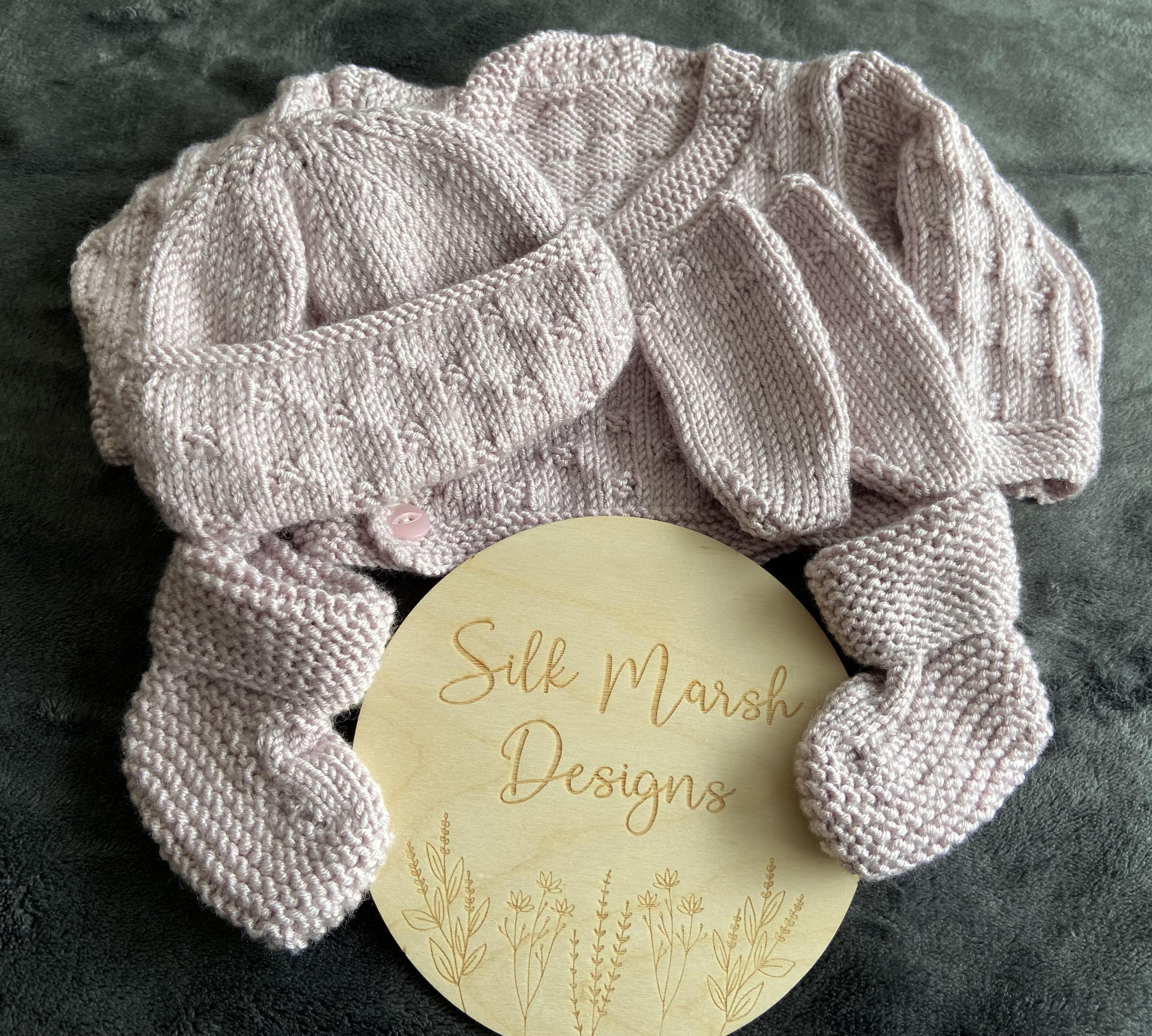 Wren Baby Set Knitting Pattern Premature-12 months approx
